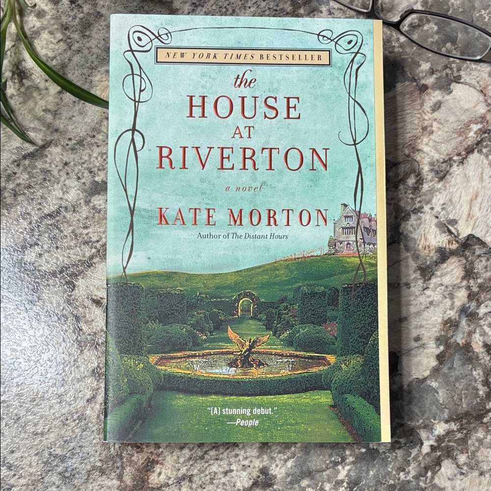 The House at Riverton by Kate Morton; Novel; Mystery/Intrigue Fiction; Softcover